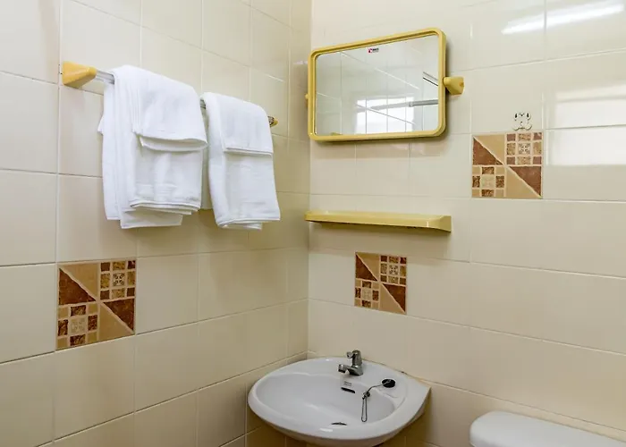 Vip Mansion Inn 2*